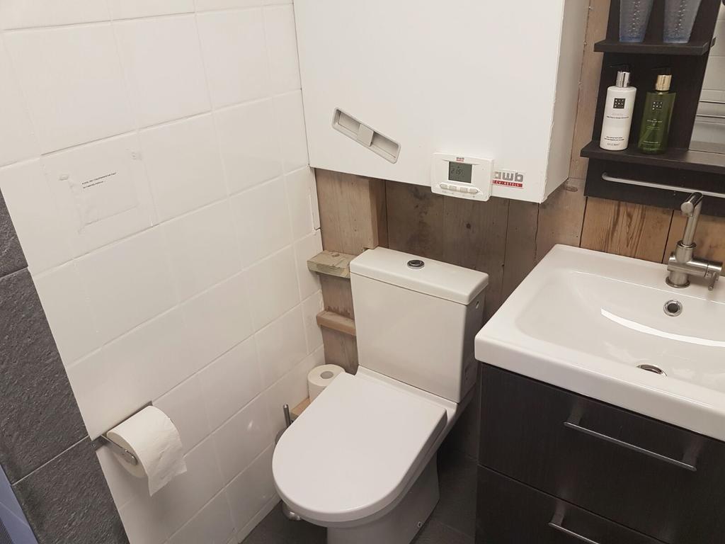 B&B Beach Inn Haga Zewnętrze zdjęcie